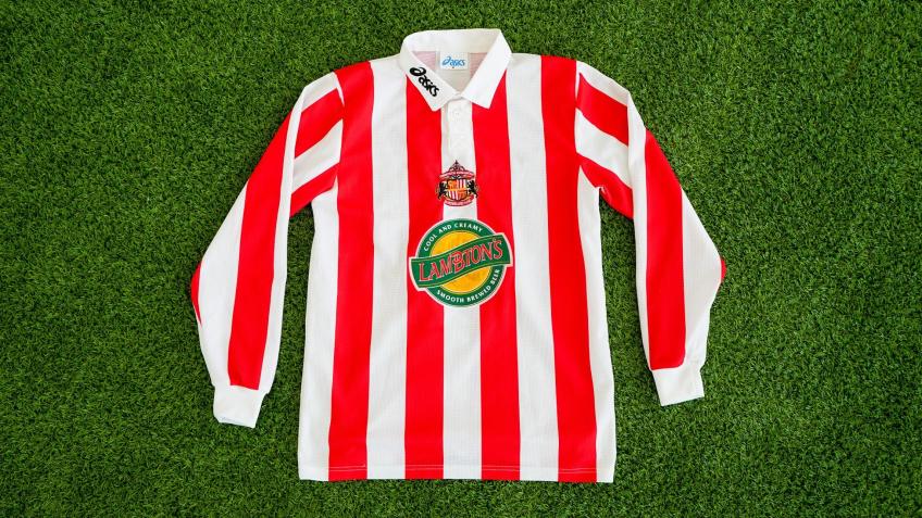 Win a Retro Asics Sunderland Shirt