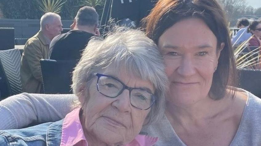 Helen's continuous 100km ultra challenge walk