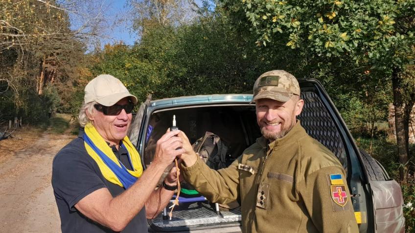 to raise £7000 for a ambulance for Ukraine
