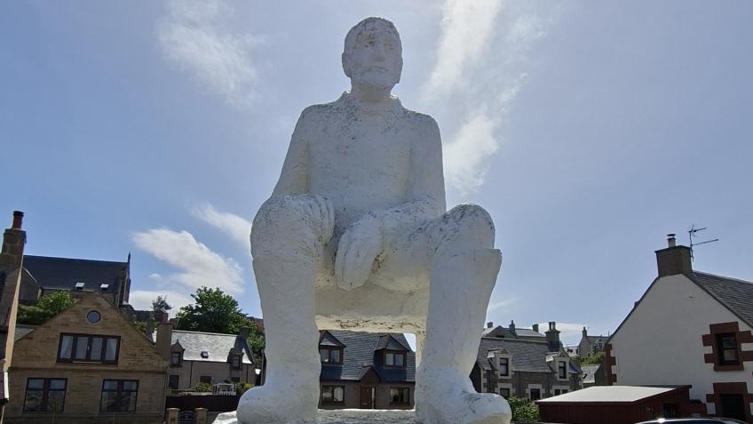 The White Mannie Memorial Repairs