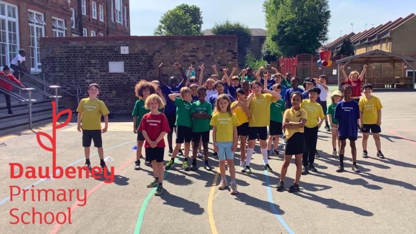 Support Daubeney School in their running challenge