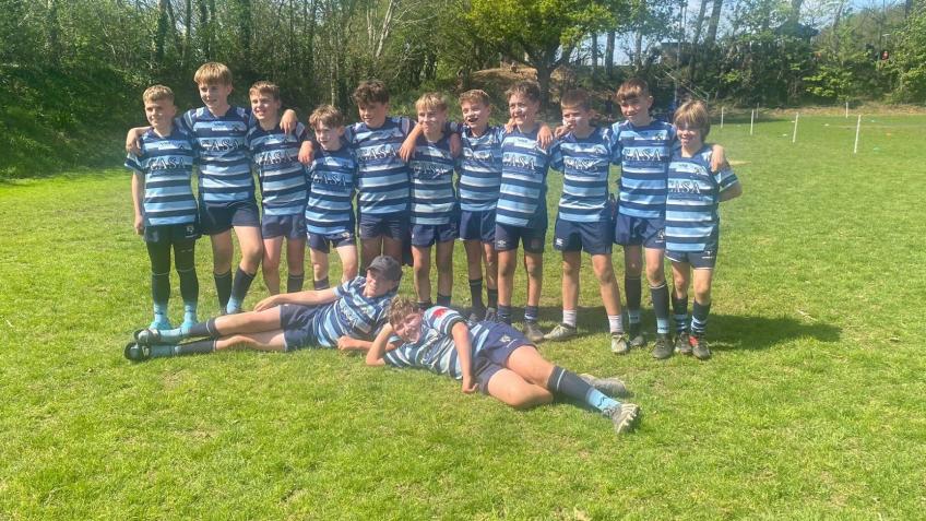 Topsham RFC U11s fundraiser for the clubhouse
