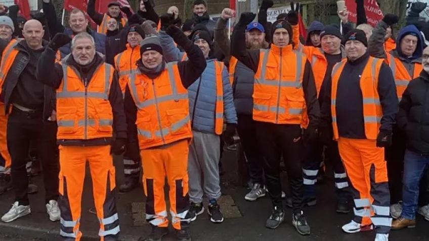 UCU UAL Solidarity with Birmingham Bin Workers