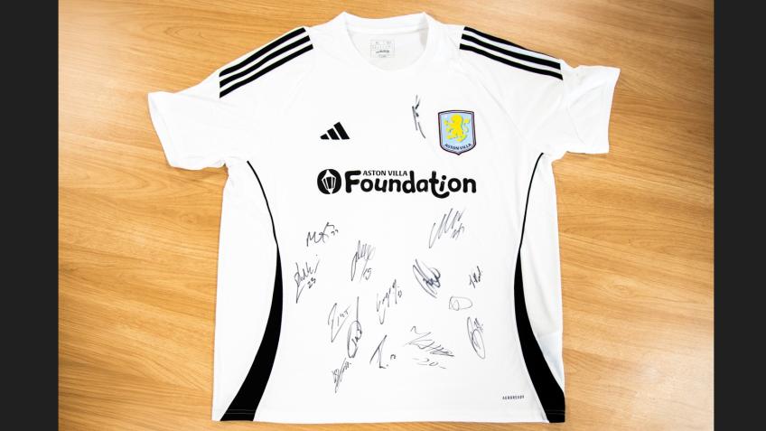 Win a Full Squad Signed Foundation Shirt!