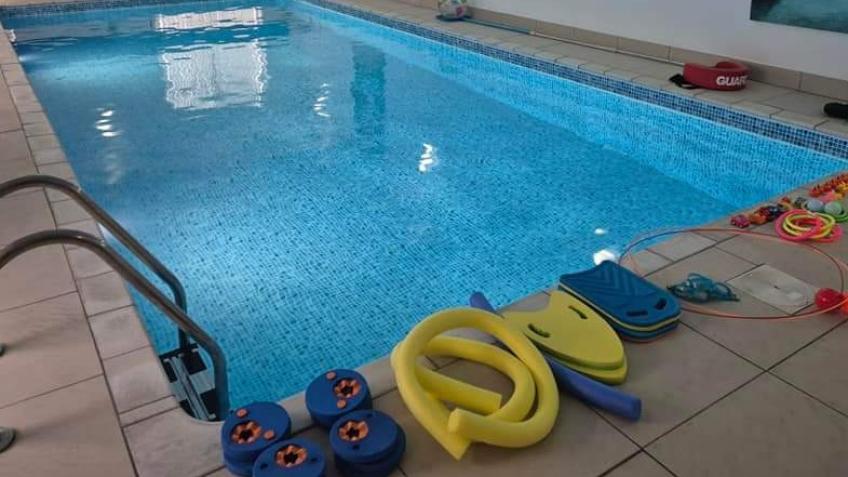 Help save a very much needed swimming school .