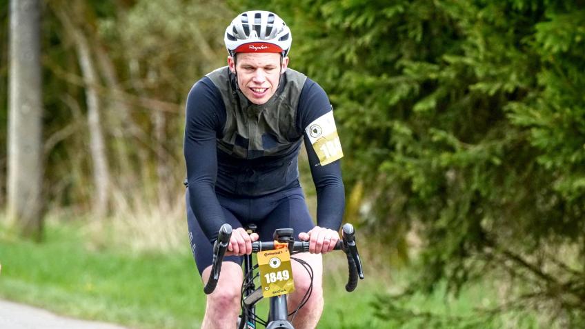 Gareth's Gone to the Dogs Everesting Attempt
