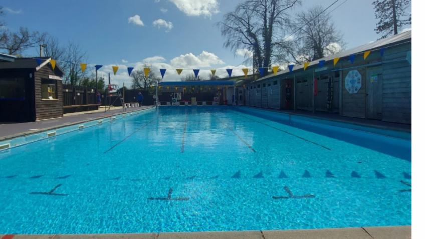 Lu and Sue swim for Wivey Pool
