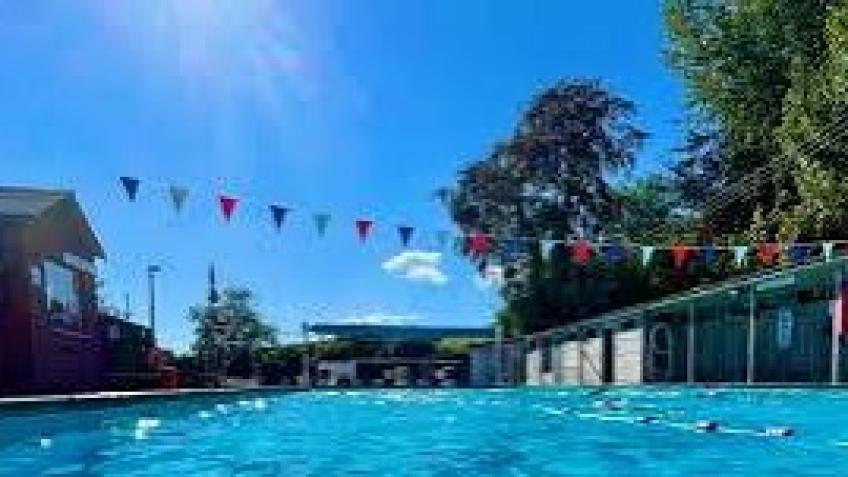 Wivey Pool 1927 Brand Webnetts
