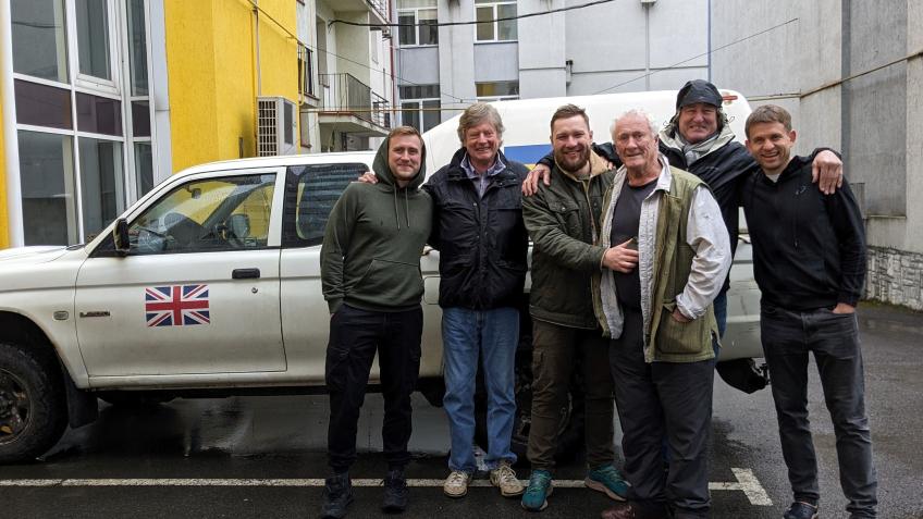 4x4 Vehicle delivery to Ukraine