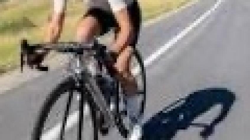Xander is cycling from London to Brighton