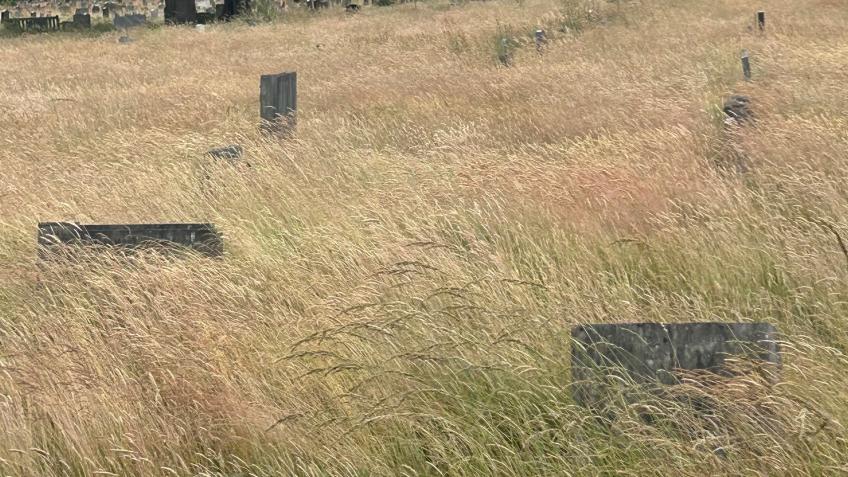 Maintenance of Fulford Cemetery