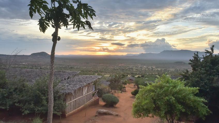 HELP ME RAISE FUNDS TO GET TO KENYA!