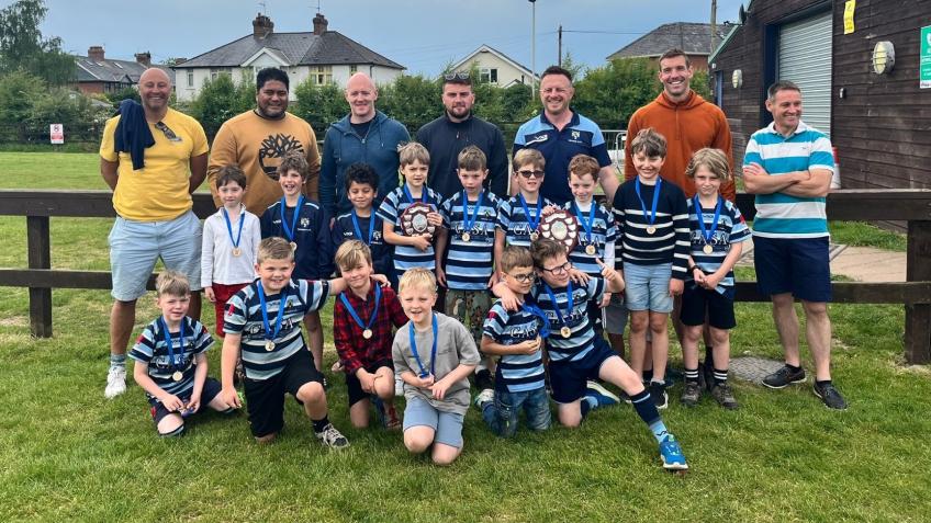 Topsham RFC U7s fundraiser for the clubhouse