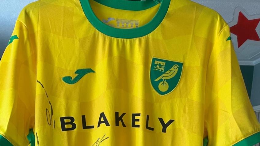 Winter clothing for Heigham Park Rangers U14s