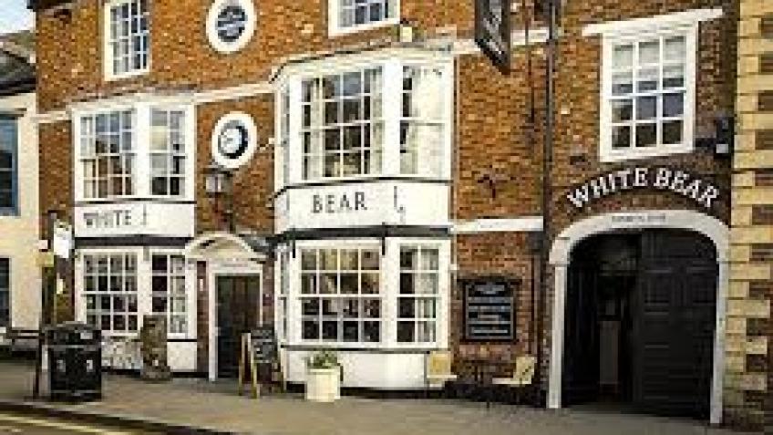 The White Bear, Shipston