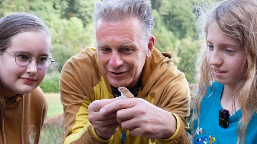 Eva & Emily Re-Introducing Harvest Mice in Devon