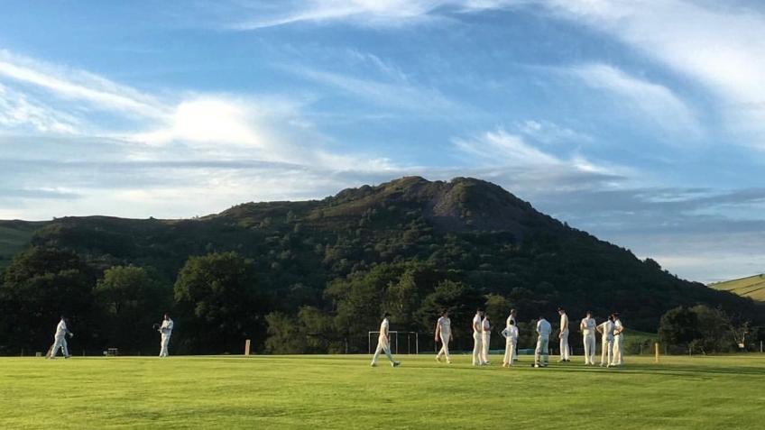 Langley Cricket Club FrogBox Fundraiser!