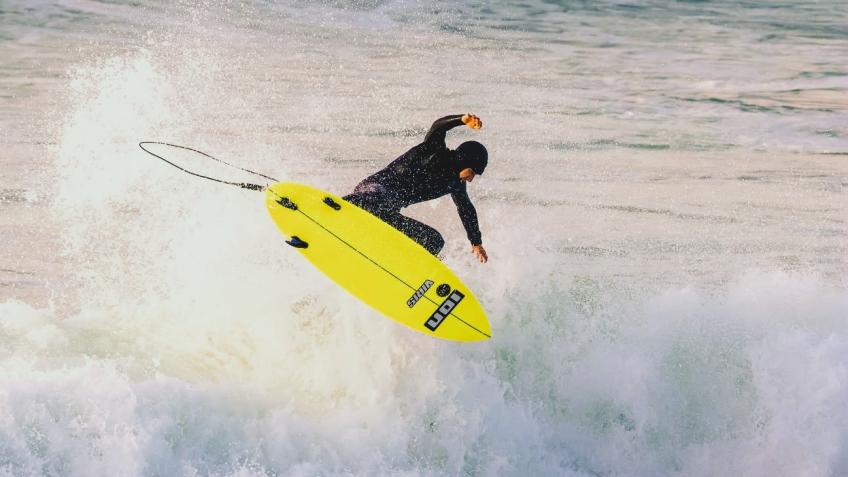 Support Reen Bowden-Inoue get to the ISA Surf Comp