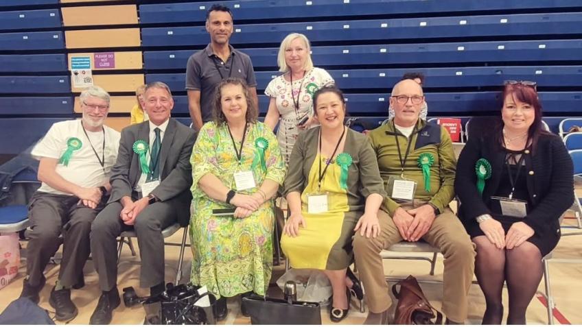 Help Greens win in Harlow 2026