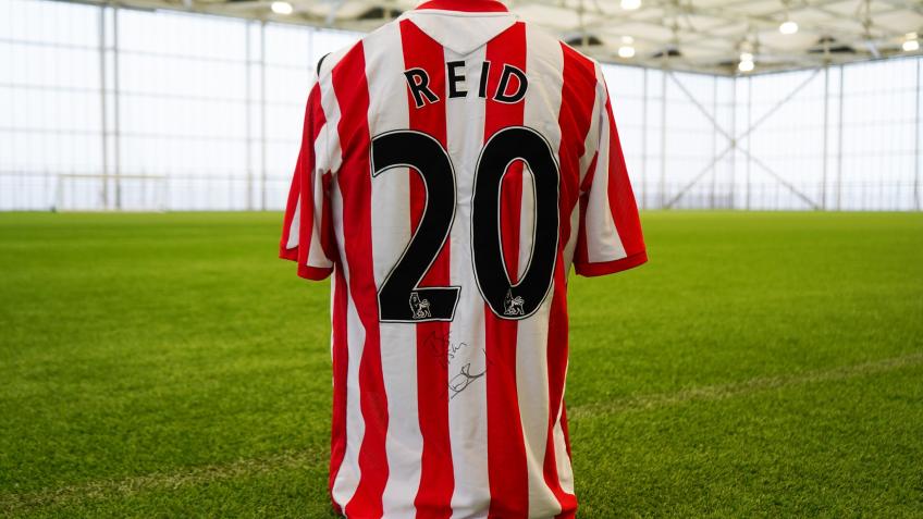 Day Eleven: Win a Signed Andy Reid Retro Shirt