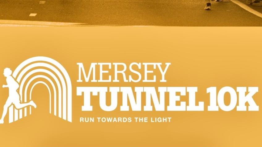 Mersey Tunnel 10k with a guitar