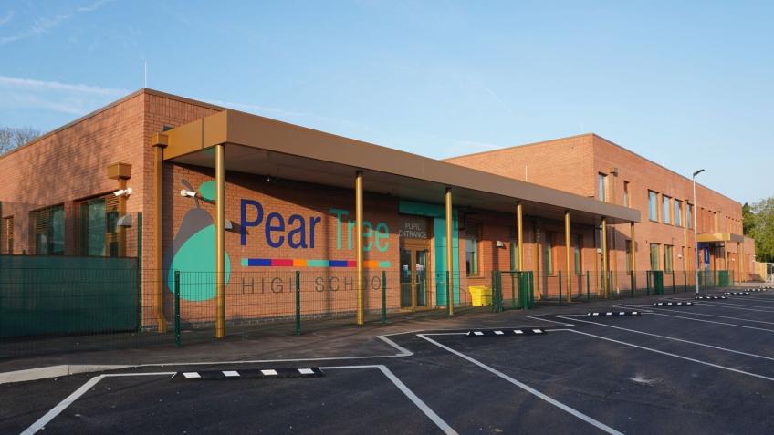 Pear Tree's 6.5K Hike Across the Peak District!