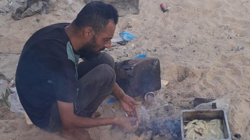 Support Salem and his family in Gaza💔