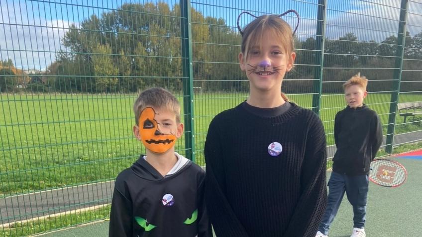 Isla and Flynn Beyond the Baseline