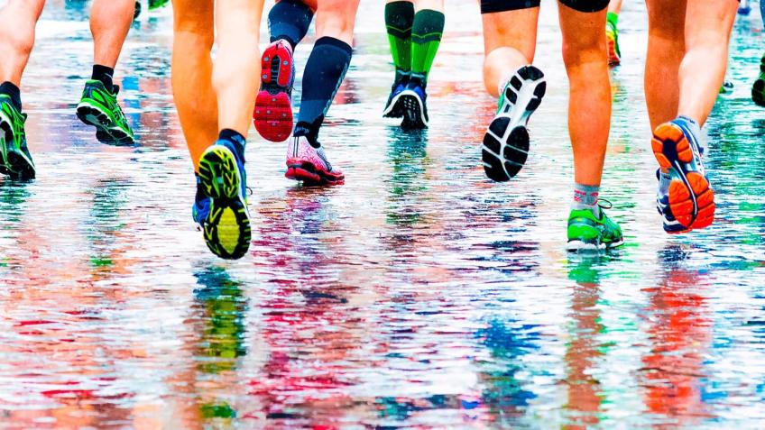 Ben & Kirsty running the Great North Run