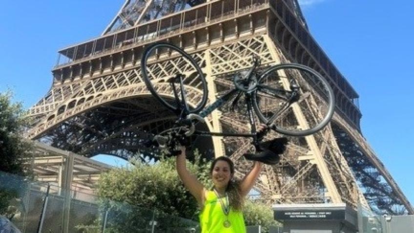 Zinab's cycles to Amsterdam