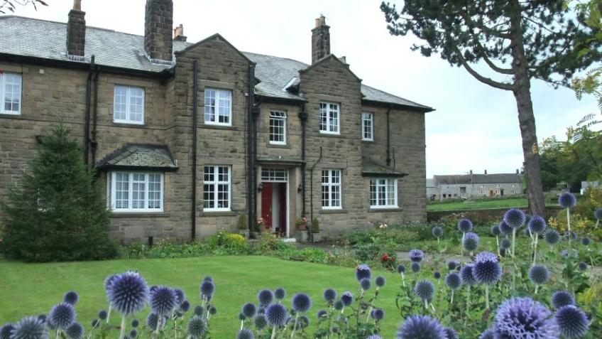 Hucklow Summer School Bursary Fund