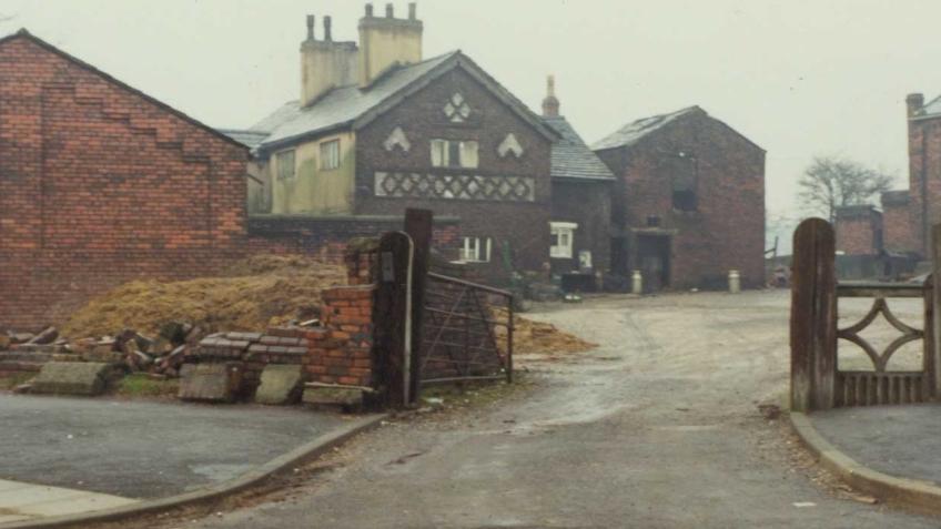 Save Highfield Hall: Protect 200 Yrs of Community
