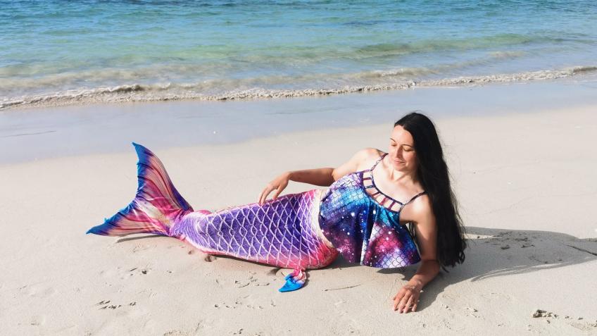 Mermaid Swim for Clean Ocean Sailing