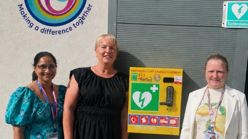 ❤️ Help Replace Intact's Community Defibrillator