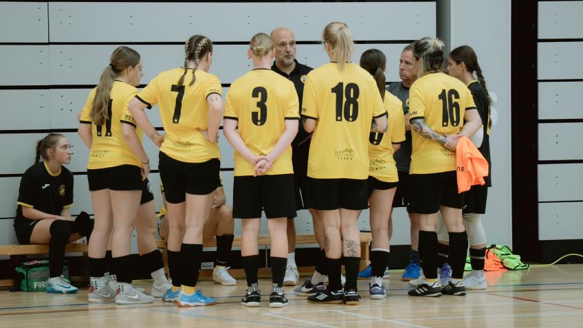 Put Bucks Futsal Club Women In A Kit!