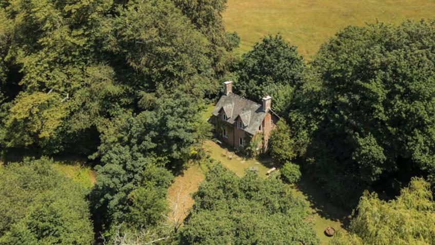 Win a stay at River Cottage (TV Series)