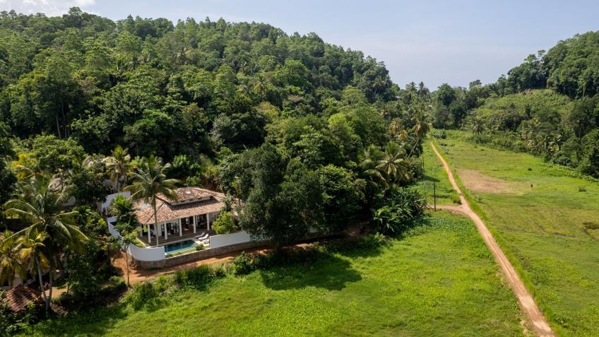 WIN A WEEK IN A LUXURY SRI LANKAN VILLA!