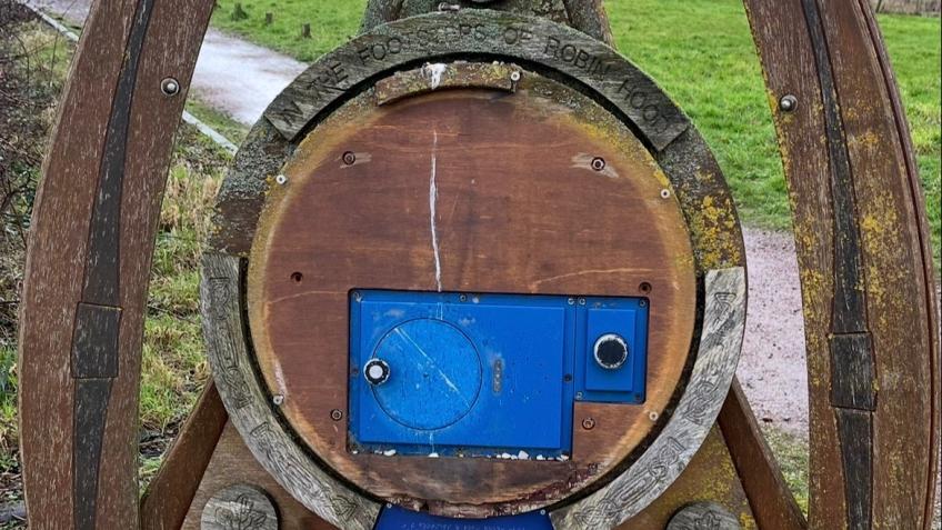 Restoring the King’s Clipstone Robin Hood board