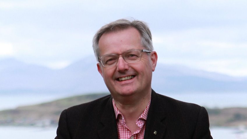 Re-elect Brendan O'Hara to represent Argyll & Bute