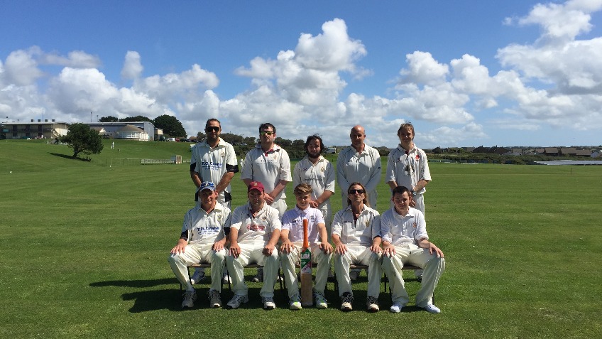 Helping Newquay CC net a renovation