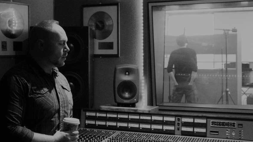 Help release album tribute to Chris James