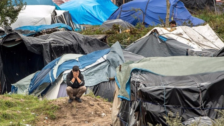 Calais Refugee Crisis - Help us to get to Calais
