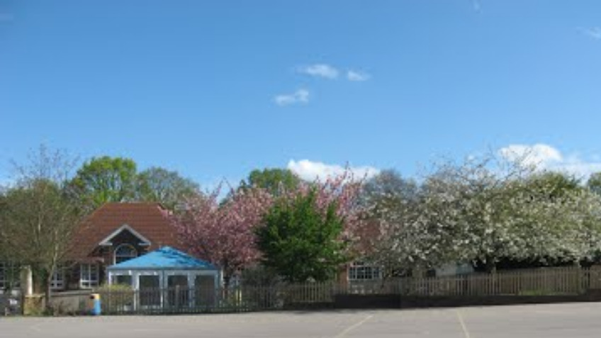 Hawes Down Junior School Playground Project