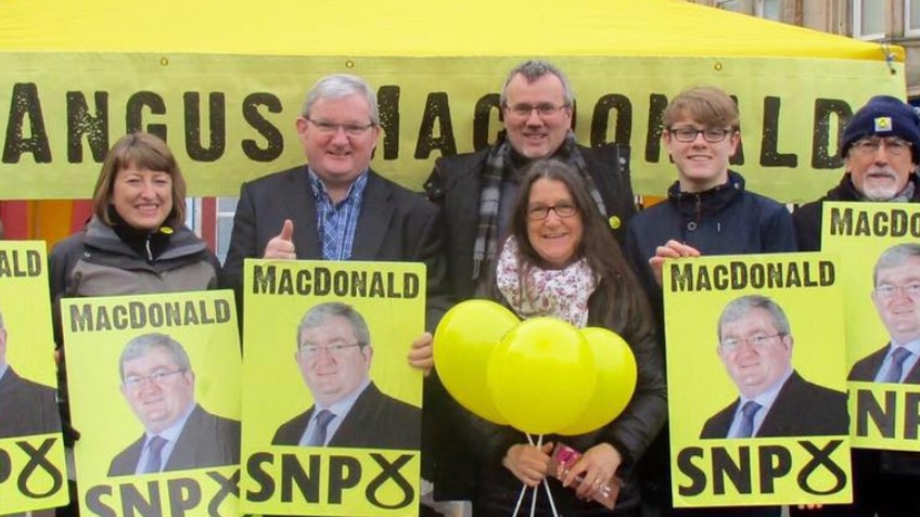 Re-Elect Angus MacDonald as MSP for Falkirk East