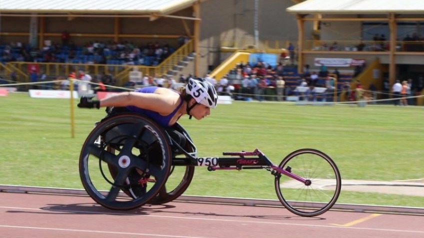Get Carly Tait back on the road to Rio 2016