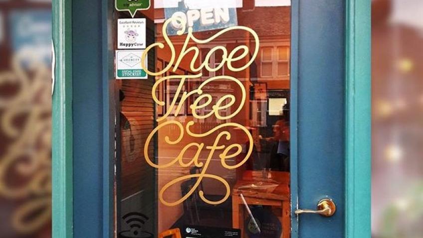 Support Shoe Tree Cafe