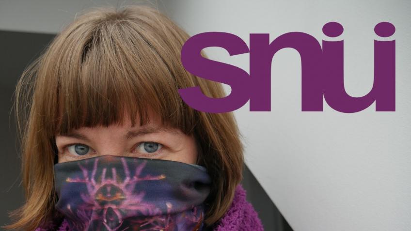Snü – the trendy, comfy air pollution snood