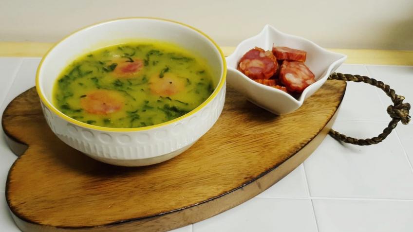 D’AVÓ Kitchen soups and dishes prepared everyday