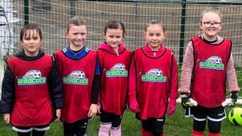 Coalville Town U8 Rookettes Football Kit