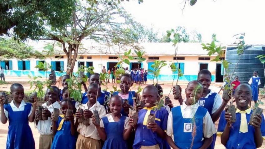 Trees4Uganda: Plant for the future